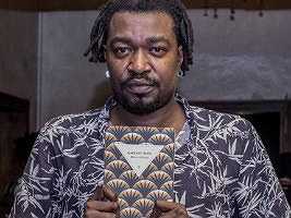 Haiti - Literature : Makenzy Orcel, finalist of the Prix des cinq continents 2019 - HaitiLibre.com : Haiti news 7/7