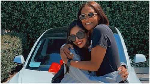 'The Woman That Asks for Nothing and Deserves Everything': Vanessa Bryant Surprises Kobe Bryant's Sister Shariah in the Most Unexpected Way 'The Woman That Asks for Nothing and Deserves Everything': Vanessa Bryant Surprises Kobe Bryant's Sister Shariah in the Most Unexpected Way
