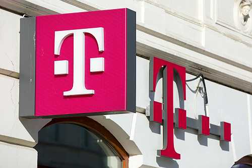 T-Mobile says telco hackers had 'no access' to customer call and text message logs | TechCrunch T-Mobile says telco hackers had 'no access' to customer call and text message logs | TechCrunch
